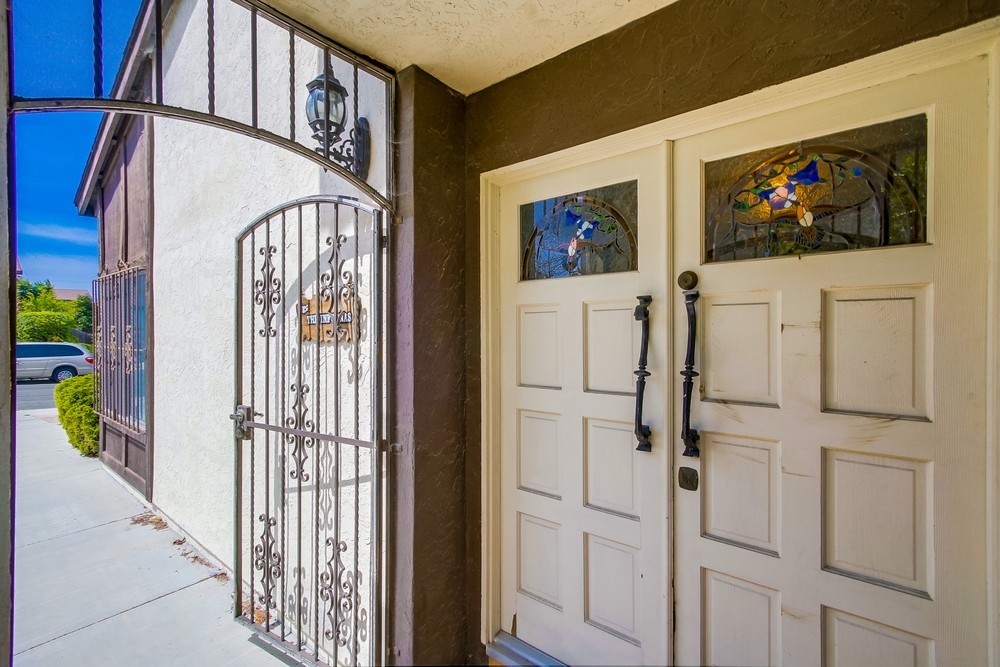 695 Gilbert Pl, Chula Vista, CA 91910 photo 4