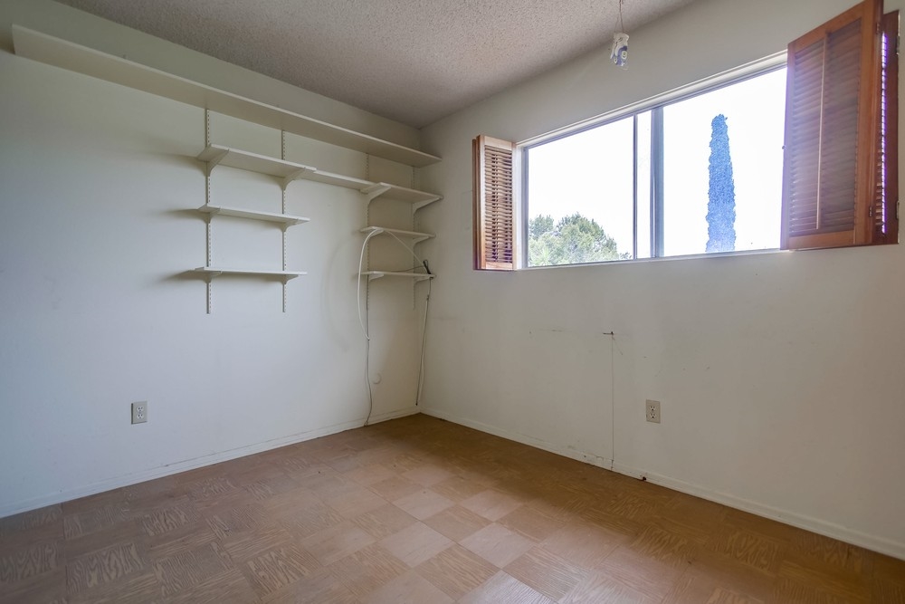 695 Gilbert Pl, Chula Vista, CA 91910 photo 18