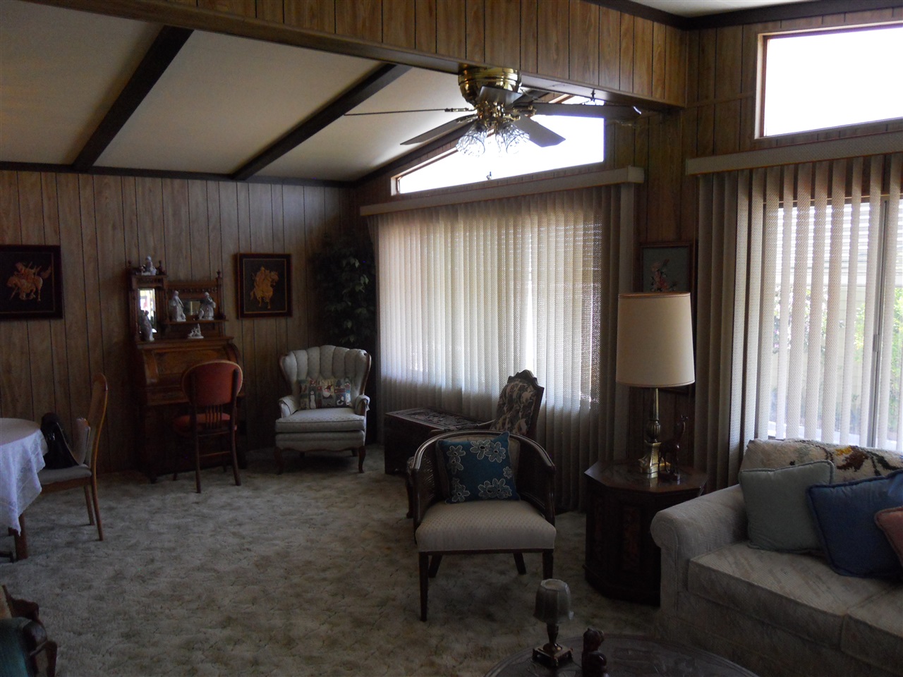 275 S Worthington #18, Spring Valley, CA 91977 photo 2