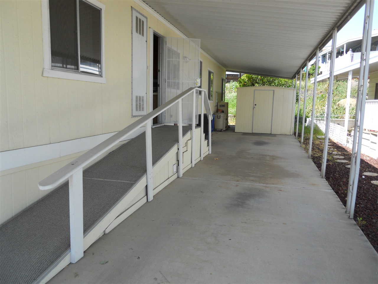 275 S Worthington #18, Spring Valley, CA 91977 photo 9