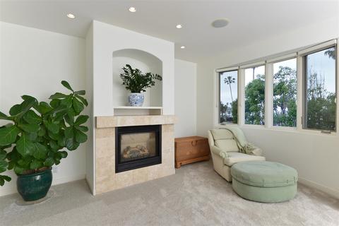 Undisclosed, La Jolla, CA 92037 photo 18