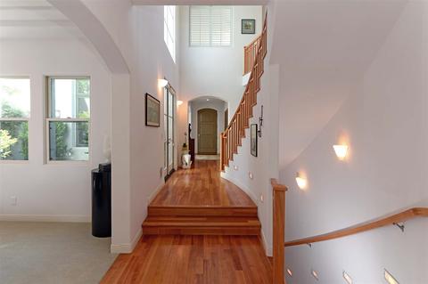 Undisclosed, La Jolla, CA 92037 photo 6