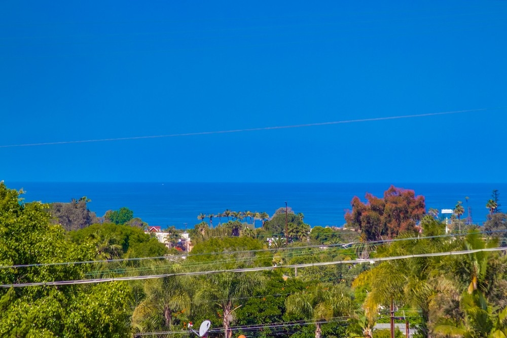 920 Sidonia St, Encinitas, CA 92024 photo 1