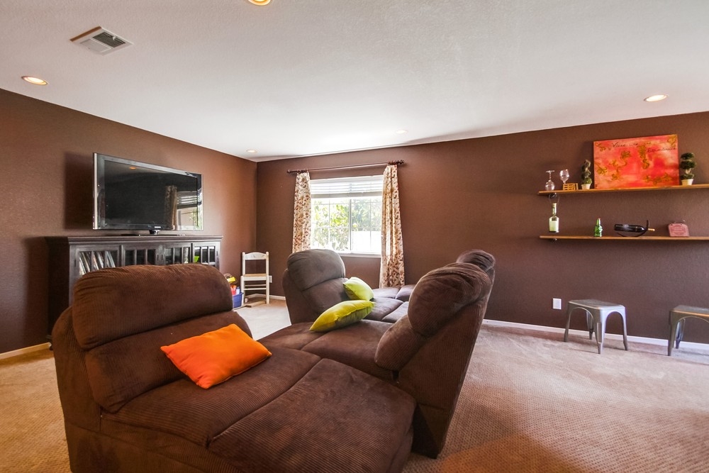 4325 Silver Spg, Oceanside, CA 92057 photo 11