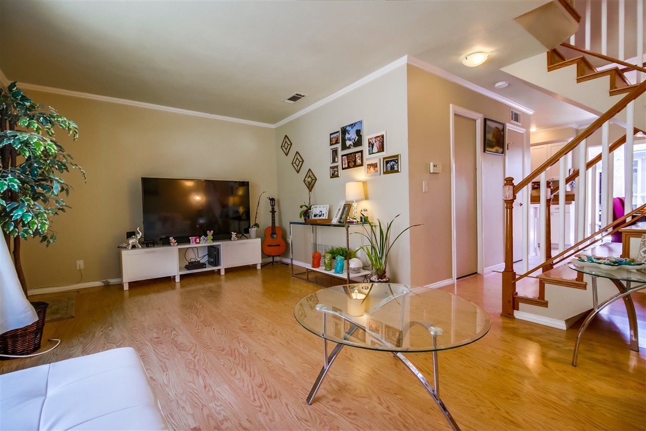 9439 Carlton Oaks Drive B, Santee, CA 92071 photo 4
