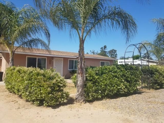 927 Barger, Ramona, CA 92065 photo 1