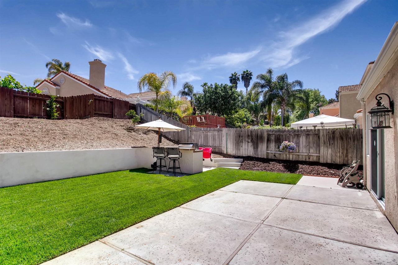 1225 Woodhaven Dr, Oceanside, CA 92056 photo 21
