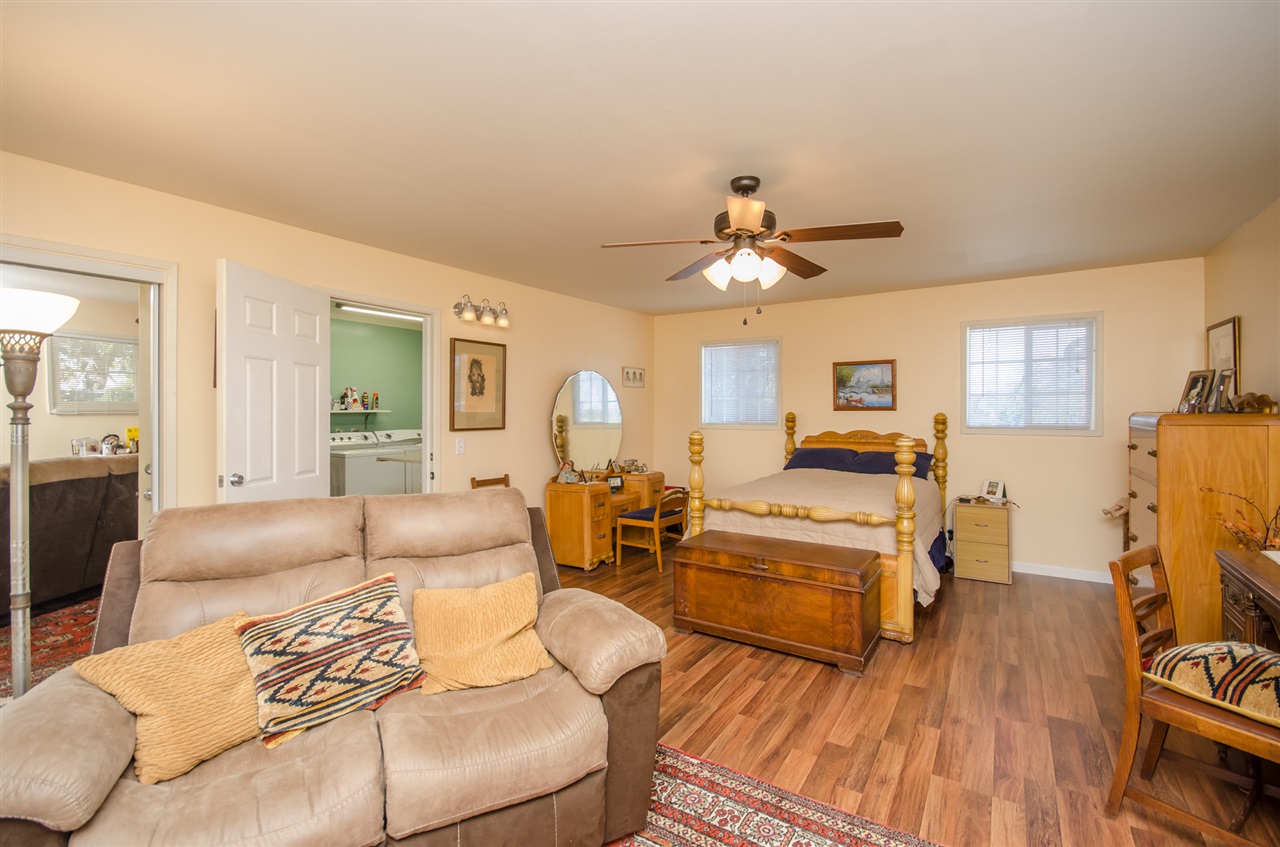 320 N Stage Coach Ln, Fallbrook, CA 92028 photo 9