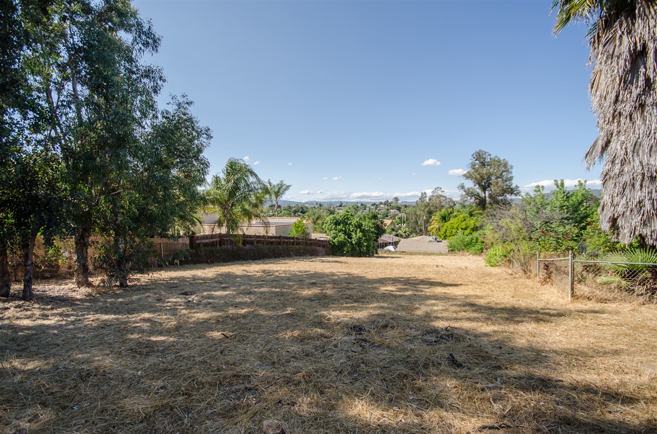 320 N Stage Coach Ln, Fallbrook, CA 92028 photo 21