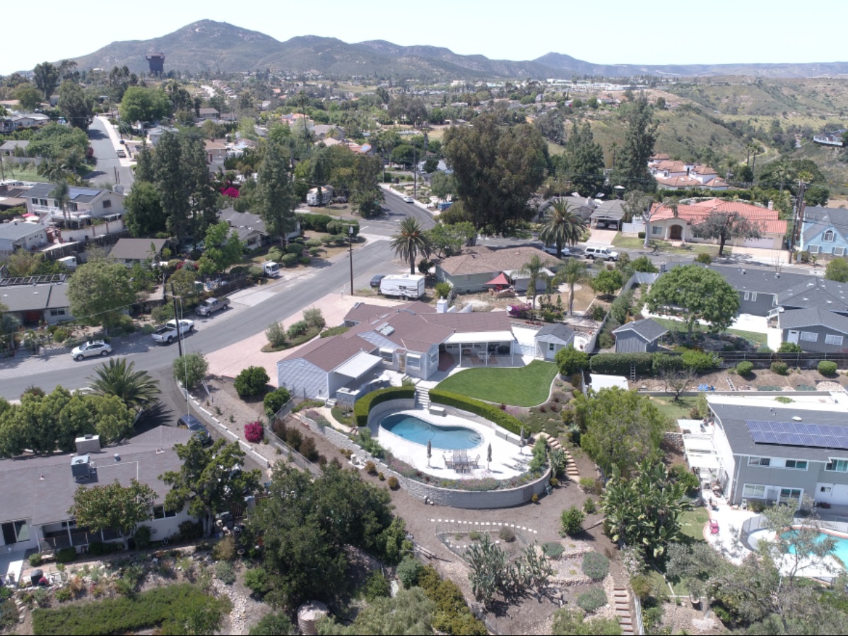1865 Powell Dr, El Cajon, CA 92020 photo 25