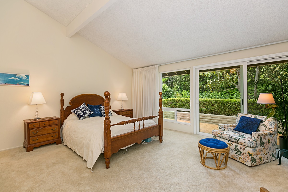 5690 Caminito Isla, La Jolla, CA 92037 photo 9