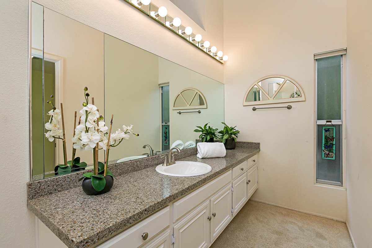 5690 Caminito Isla, La Jolla, CA 92037 photo 10