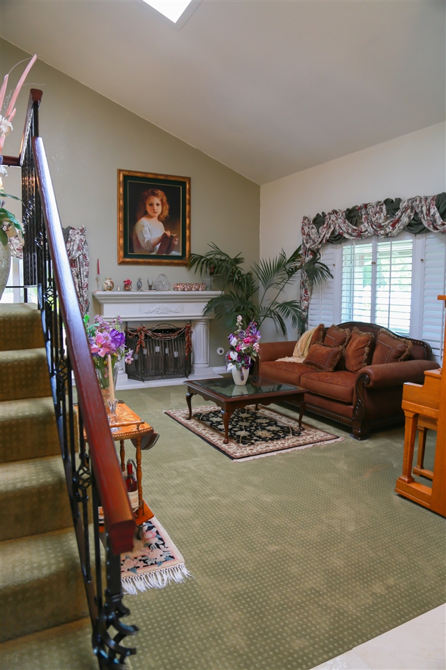 1620 Wagon Wheel Dr, Oceanside, CA 92057 photo 5