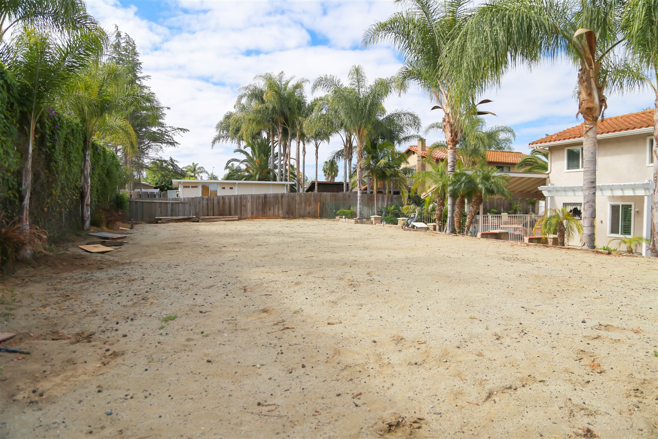 1620 Wagon Wheel Dr, Oceanside, CA 92057 photo 25