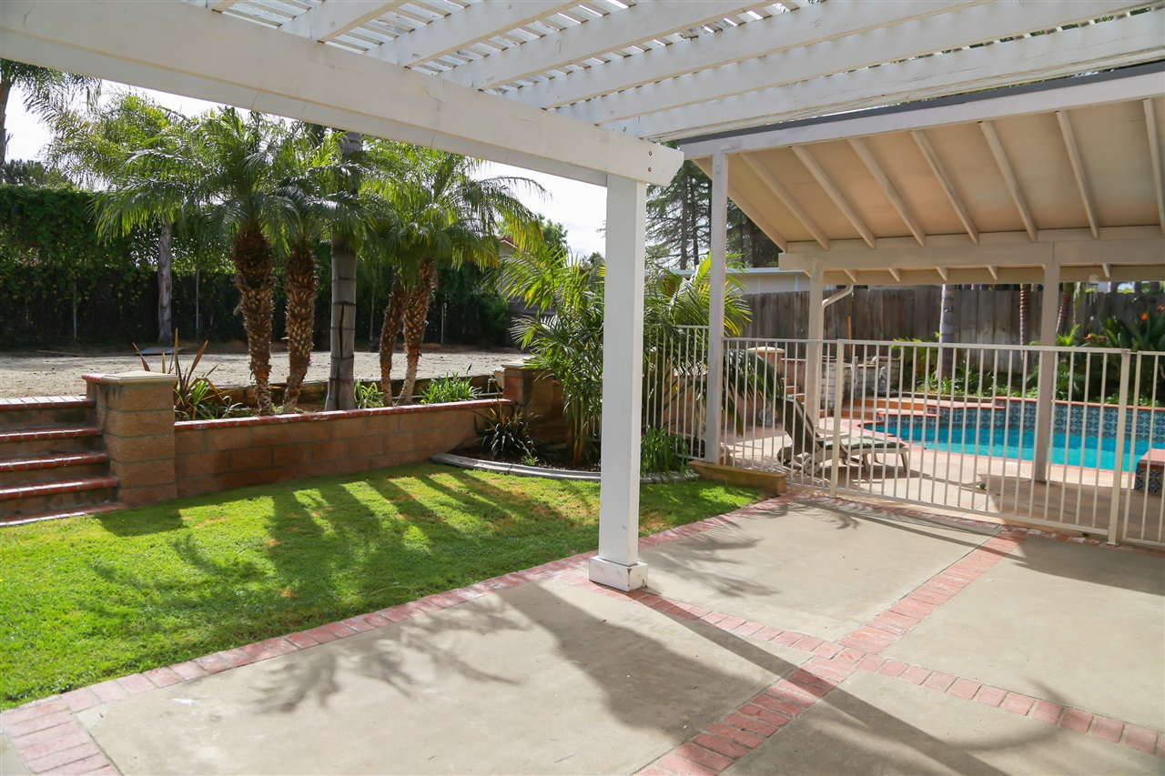 1620 Wagon Wheel Dr, Oceanside, CA 92057 photo 24