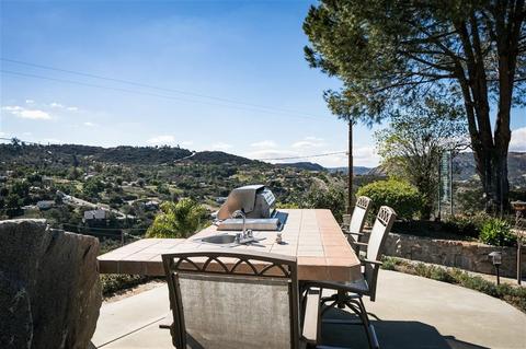 1114 Arnold Way, Alpine, CA 91901 photo 3