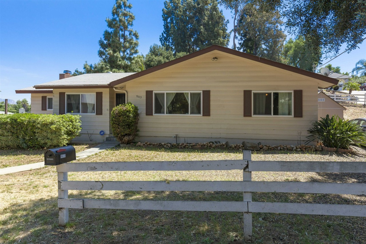 9635 Prospect Ave, Lakeside, CA 92040 photo 1