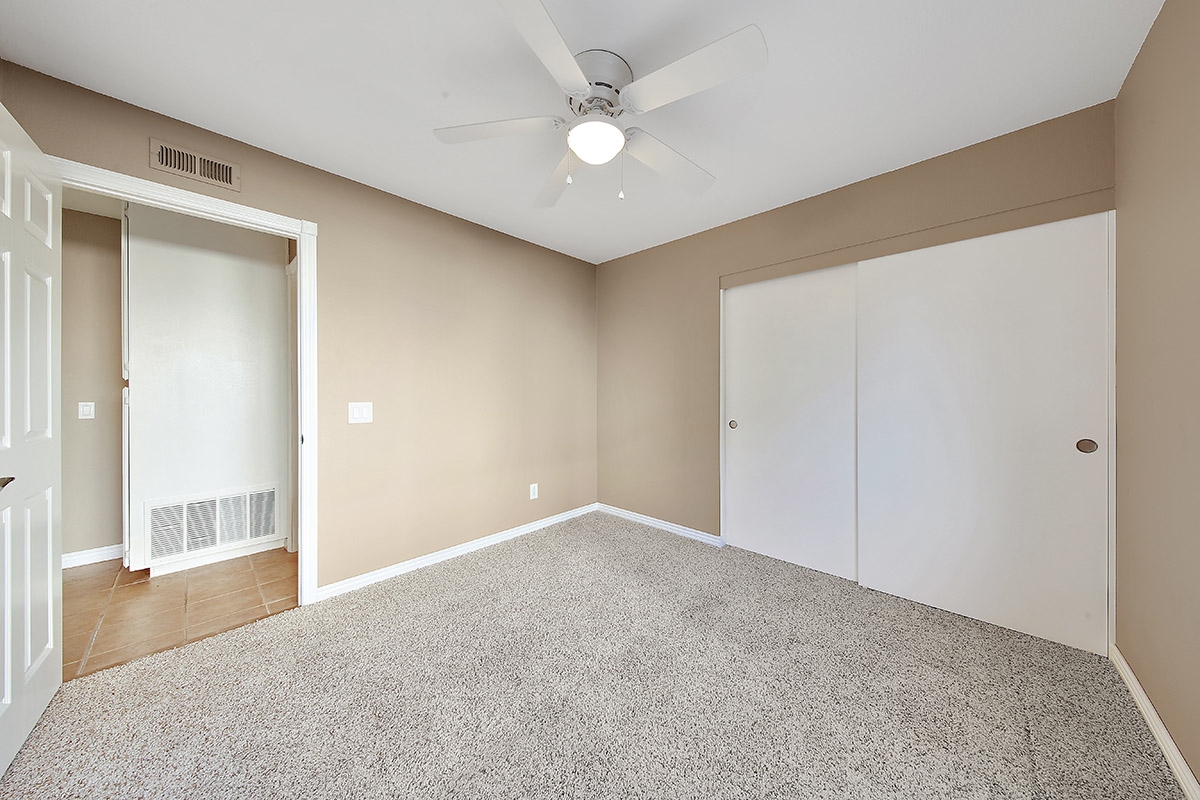 3353 Tournament Dr, Oceanside, CA 92056 photo 12