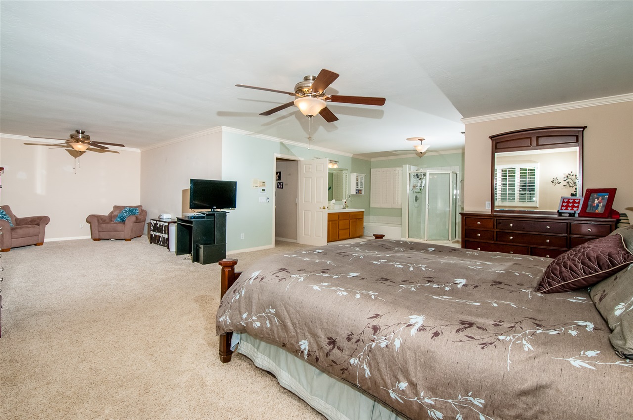 1692 Primrose Dr, El Cajon, CA 92020 photo 17