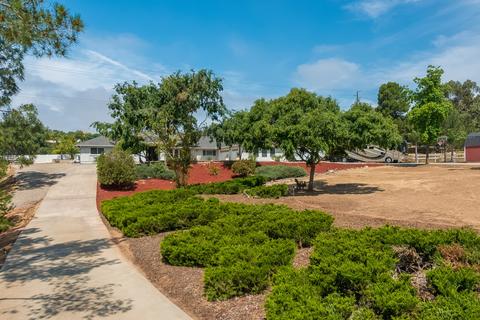 1076 Alpine Oaks Dr, Alpine, CA 91901 photo 4