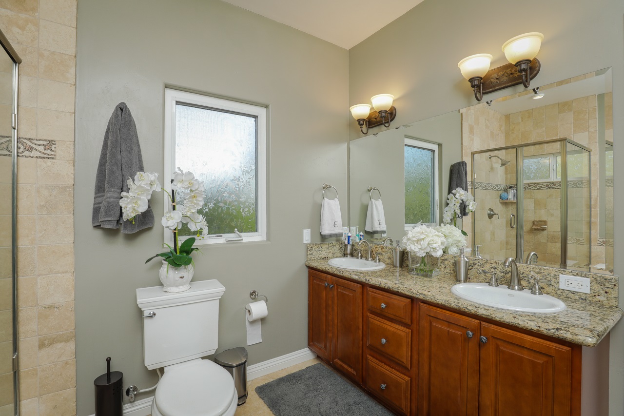 1807 Lotus Ln, El Cajon, CA 92021 photo 21