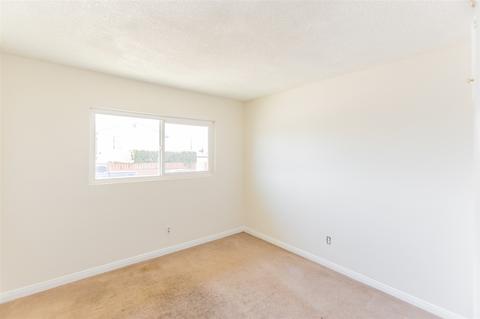 1402 Dubuque St, Oceanside, CA 92058 photo 17