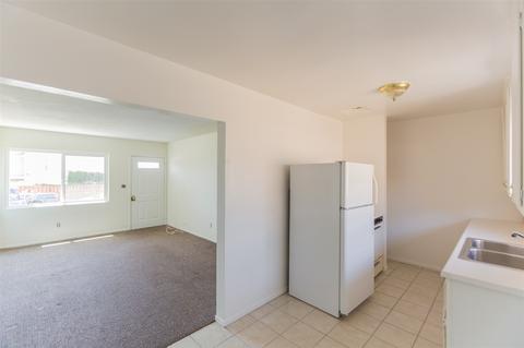 1402 Dubuque St, Oceanside, CA 92058 photo 9
