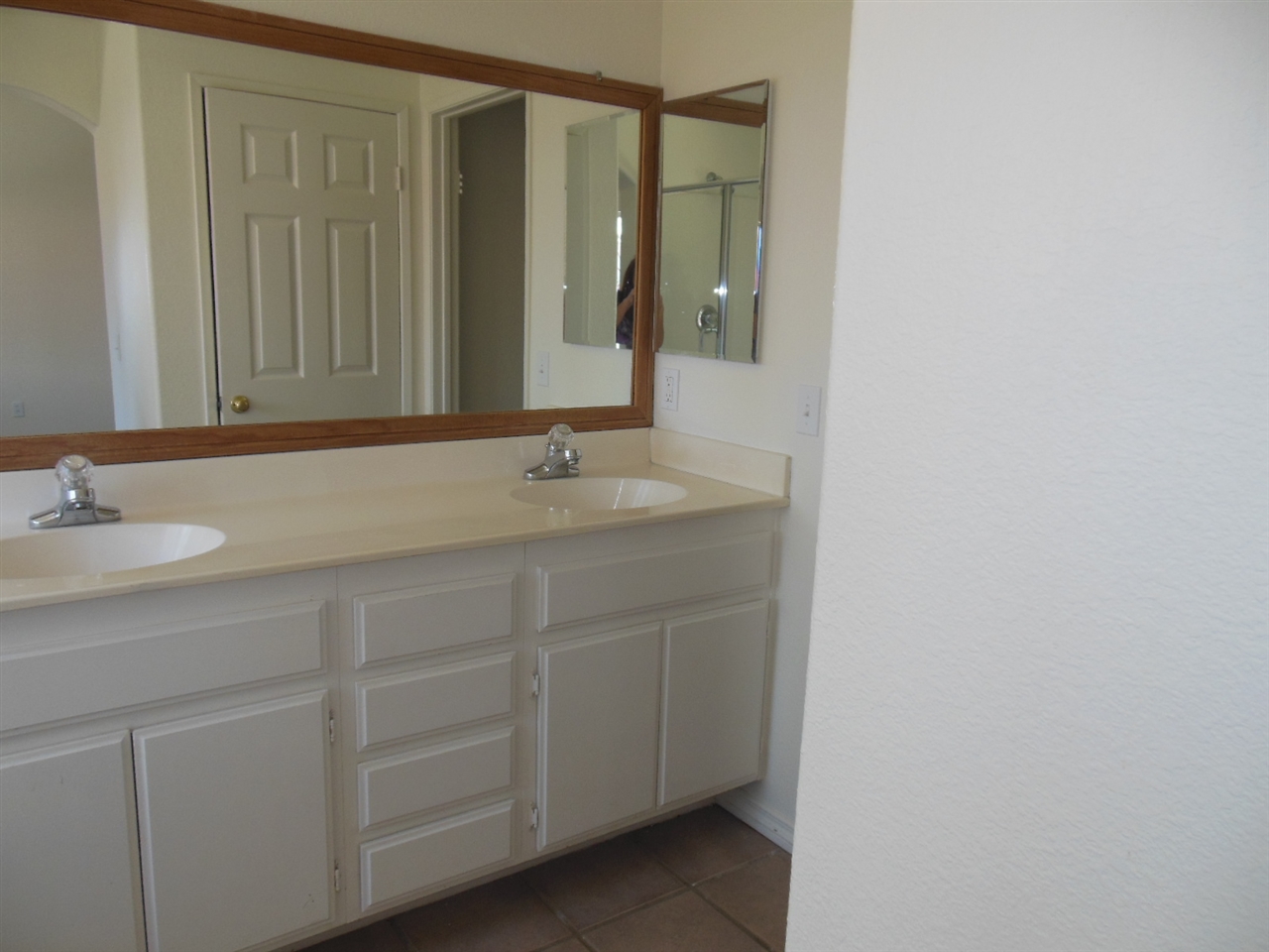 36193 Hague St, Winchester, CA 92596 photo 8