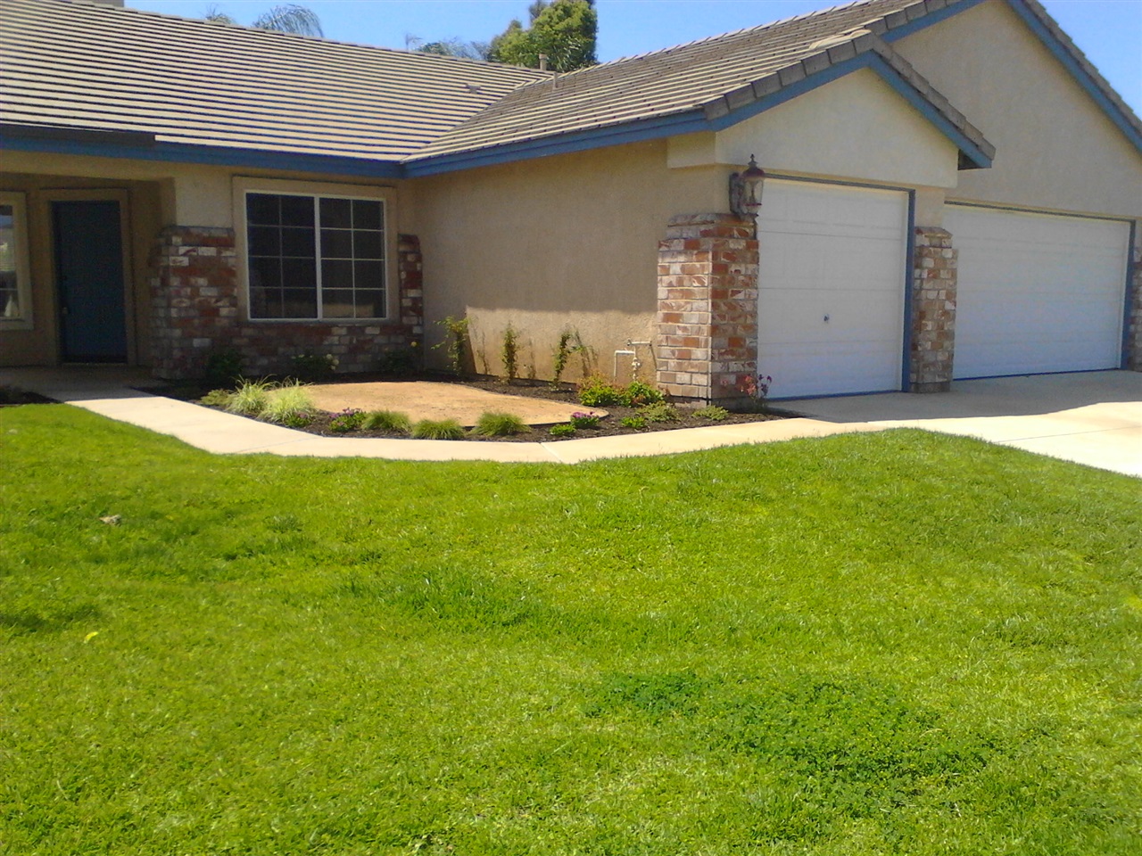36193 Hague St, Winchester, CA 92596 photo 1