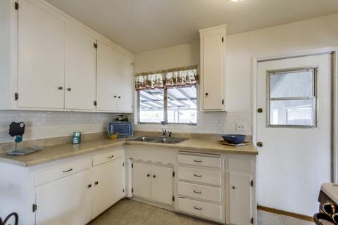 1064 Avocado Ave, El Cajon, CA 92020 photo 7