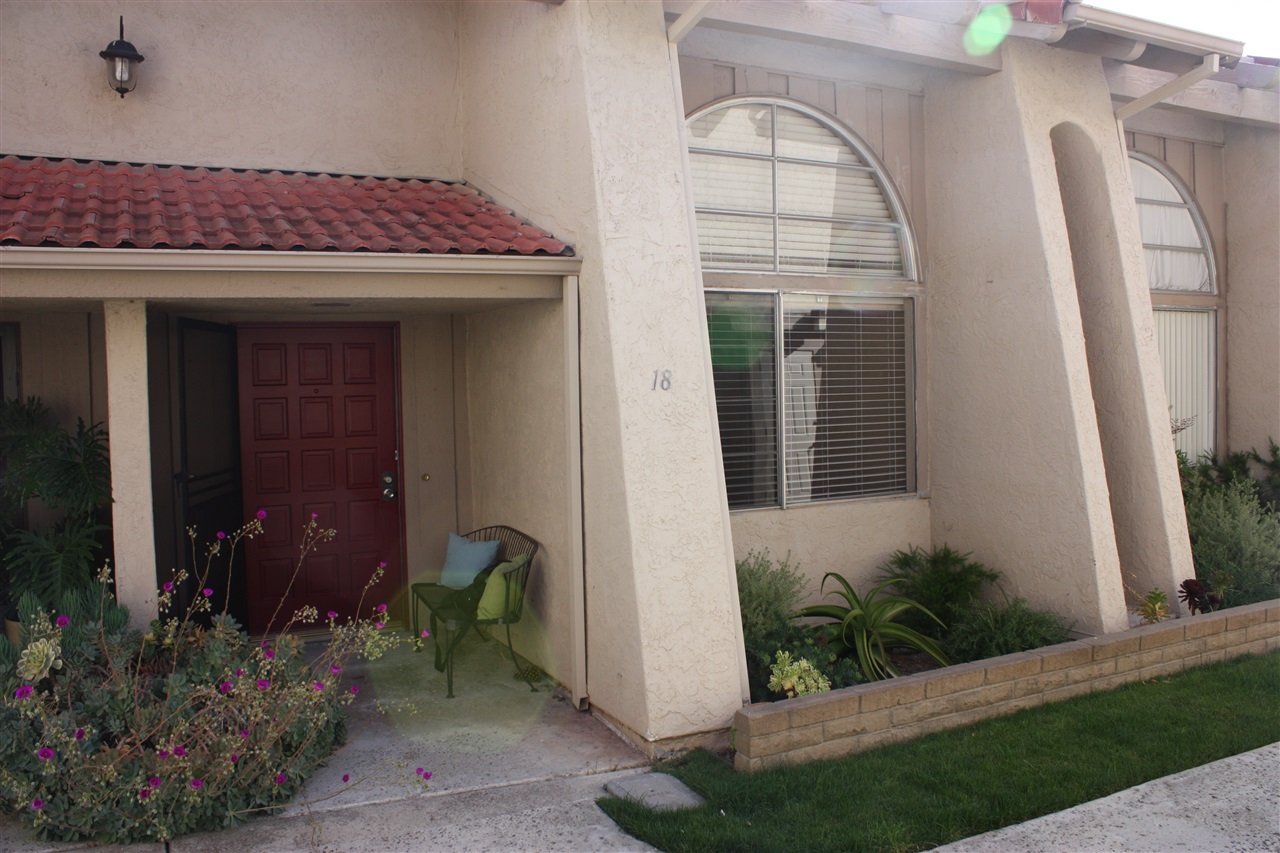2352 Altisma Way #18, Carlsbad, CA 92009 photo 1