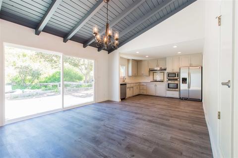 174 N N Barnwell St, Oceanside, CA 92054 photo 5