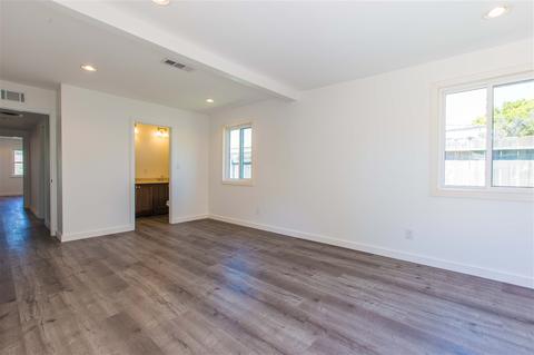 174 N N Barnwell St, Oceanside, CA 92054 photo 14