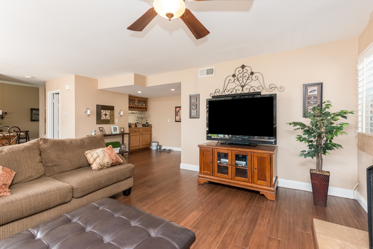14195 Woodcreek Rd, Poway, CA 92064 photo 17
