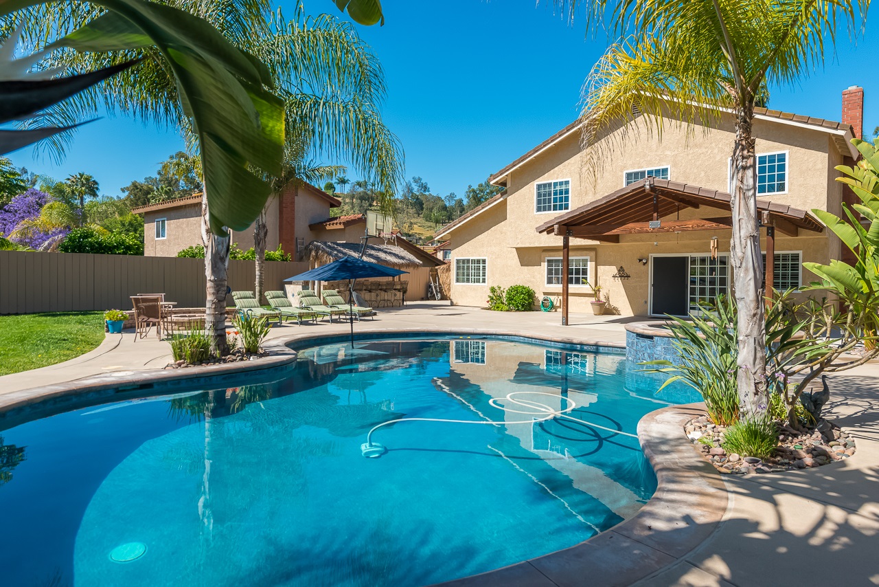 14195 Woodcreek Rd, Poway, CA 92064 photo 4