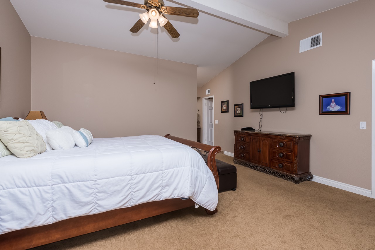 14195 Woodcreek Rd, Poway, CA 92064 photo 22