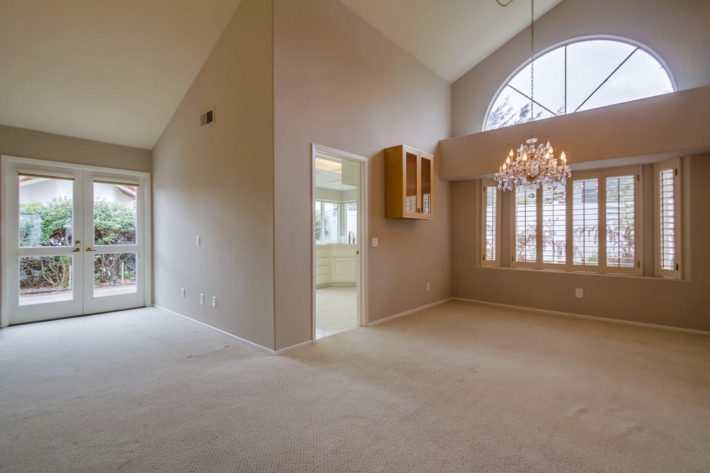 4875 Galicia Way, Oceanside, CA 92056 photo 9