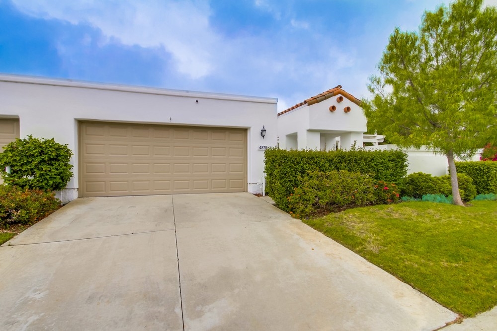 4875 Galicia Way, Oceanside, CA 92056 photo 25