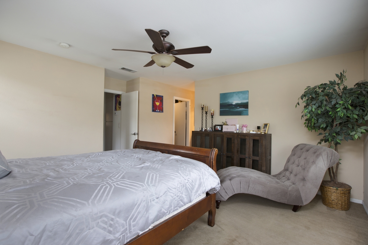 847 Daybreak Pl, Vista, CA 92084 photo 14