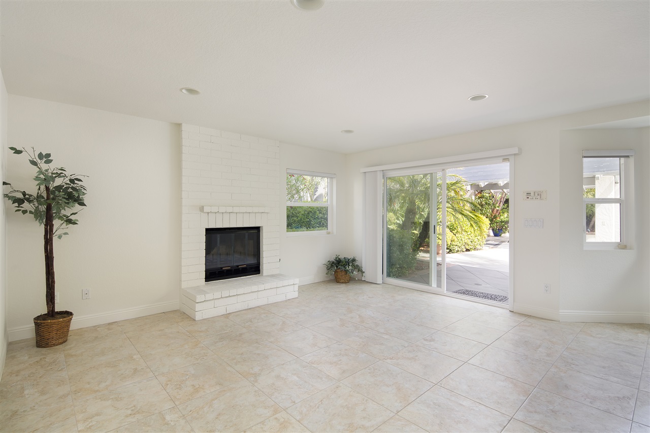 1641 Honeysuckle Ct, Encinitas, CA 92024 photo 14