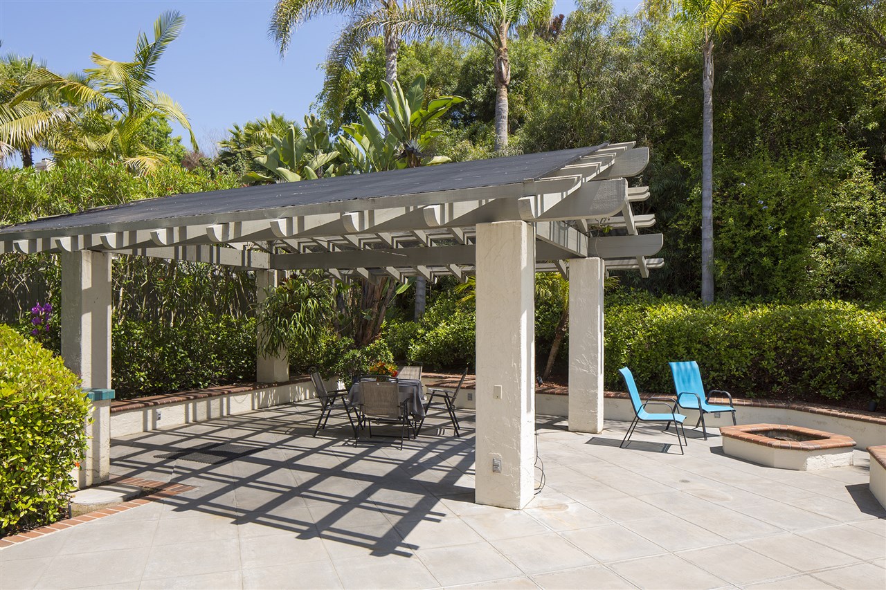 1641 Honeysuckle Ct, Encinitas, CA 92024 photo 7