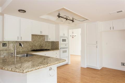 5221 Triple Crown Dr, Bonsall, CA 92003 photo 10