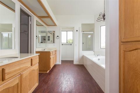 5221 Triple Crown Dr, Bonsall, CA 92003 photo 19