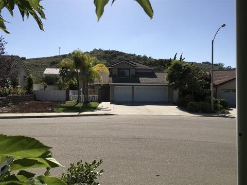 5221 Triple Crown Dr, Bonsall, CA 92003 photo 3