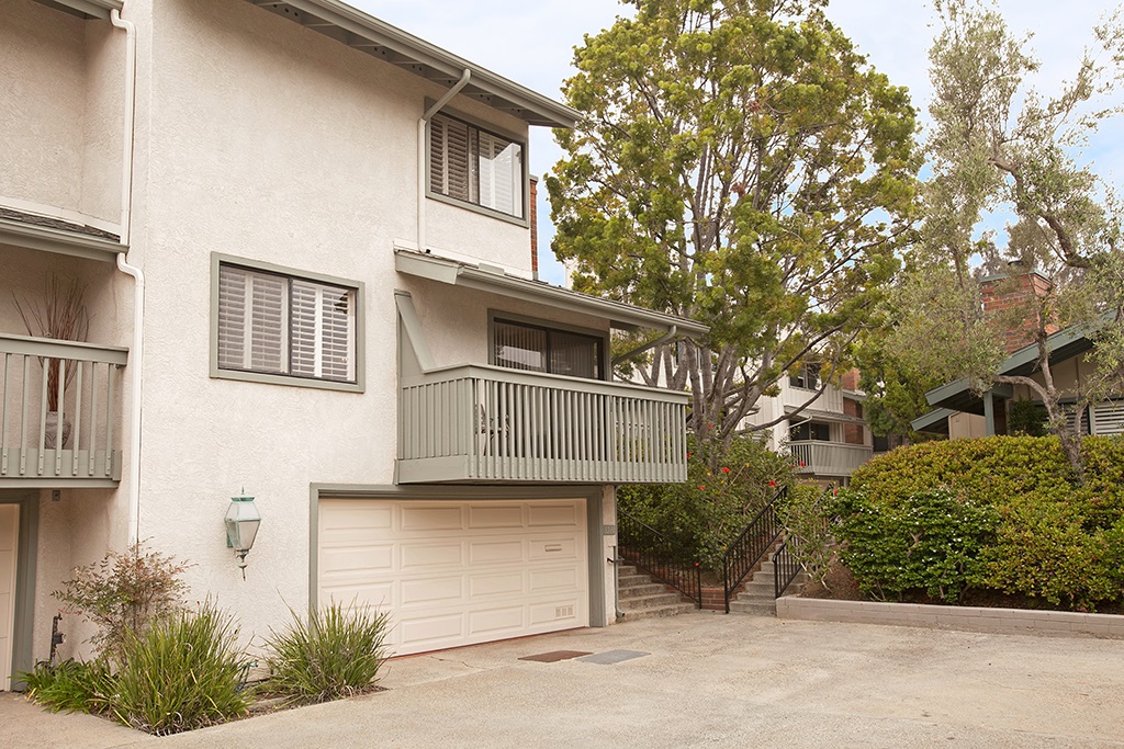 3280 Caminito Ameca, La Jolla, CA 92037 photo 2
