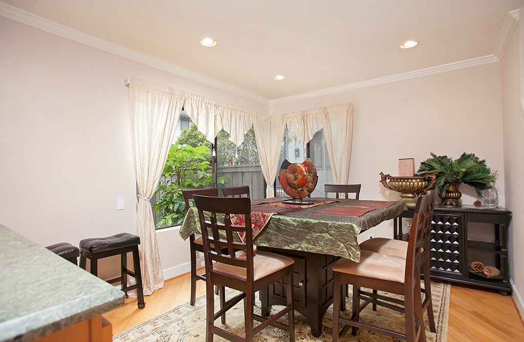 3280 Caminito Ameca, La Jolla, CA 92037 photo 8