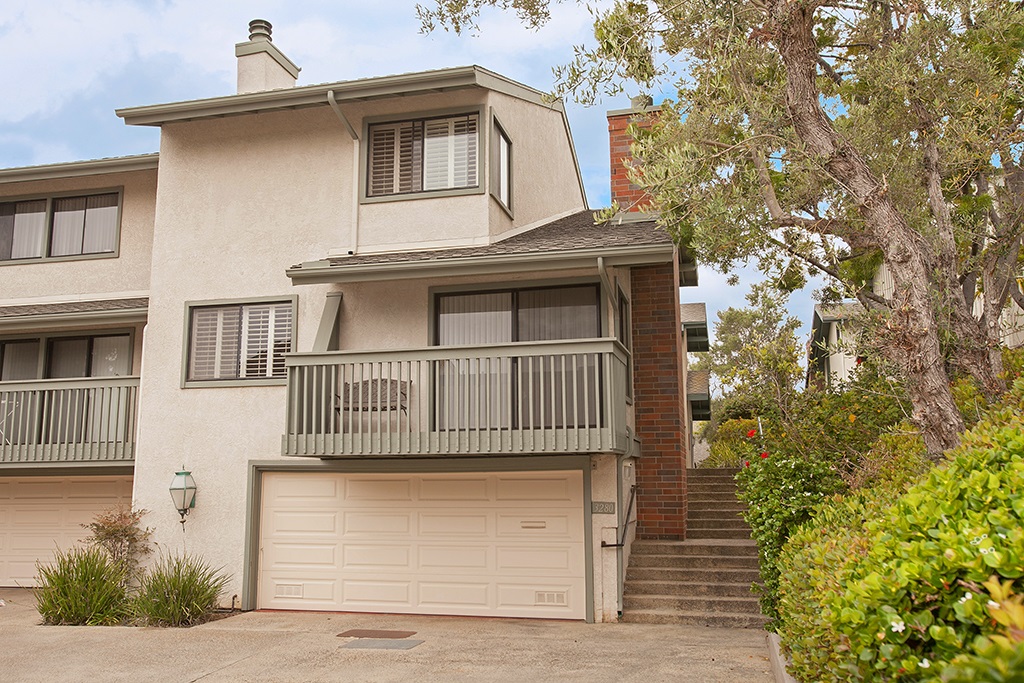 3280 Caminito Ameca, La Jolla, CA 92037 photo 1