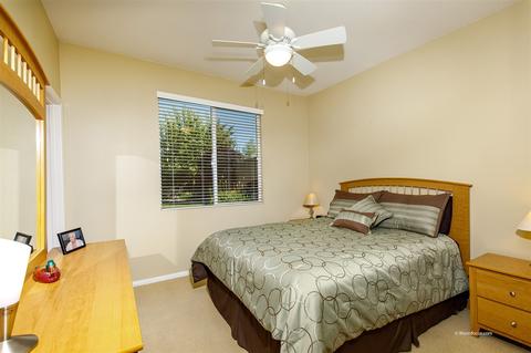 2330 Douglaston Gln, Escondido, CA 92026 photo 24