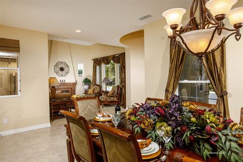 2330 Douglaston Gln, Escondido, CA 92026 photo 5