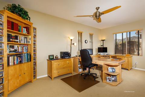 2330 Douglaston Gln, Escondido, CA 92026 photo 21